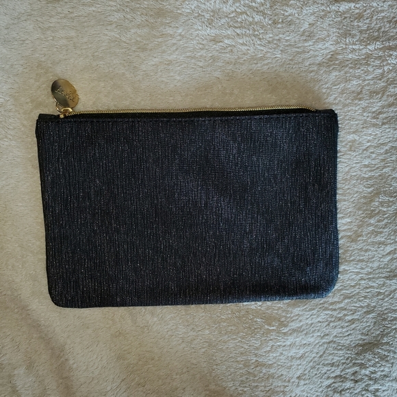 Cosmetic bag - Picture 2 of 2